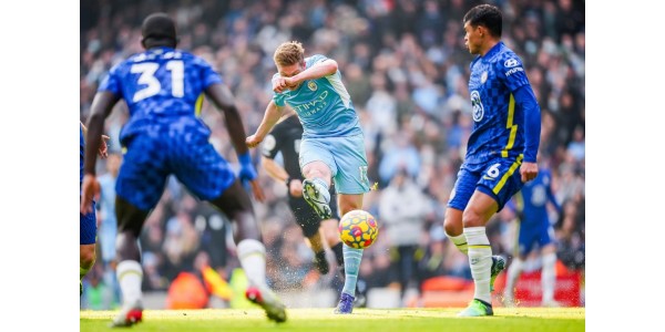 Kevin De Bruyne atteint enfin son objectif de battre Chelsea Kevin De Bruyne atteint enfin son objectif de battre Chelsea